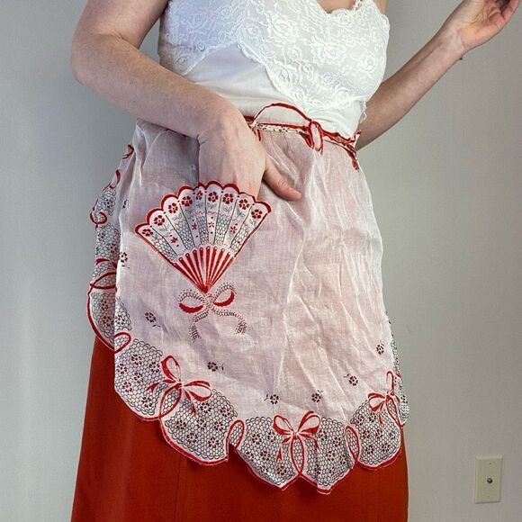 VTG 40s / 50s Sheer Fan and Bow Design Pocketed Fashion Apron for Wear or Upcycl - Picture 3 of 7